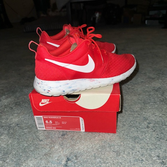 Nike Other - Nike Rosherun Men’s